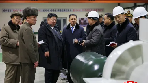 زعيم كوريا الشمالية: سنستمر في تطوير الصواريخ وخطة سيول لتطوير غواصات نووية عمل عدواني