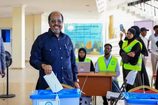 AU Commission chief hails Somalia for Mogadishu's first direct election in decades