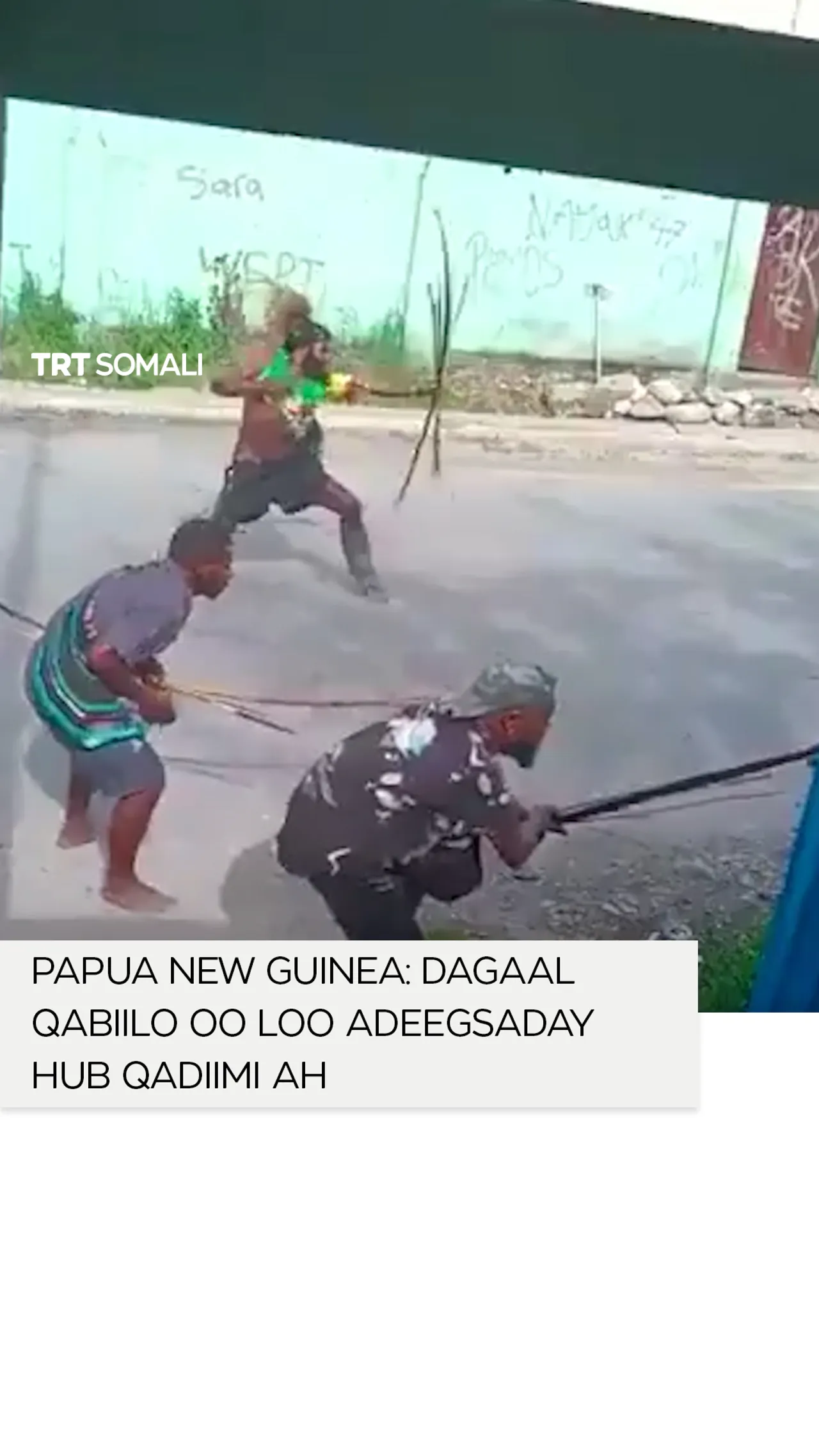 Papua New Guinea: Iska horimaad dhex maray qabiillo iyagoo adeegsaday qaanso, fallaaro iyo mindiyo