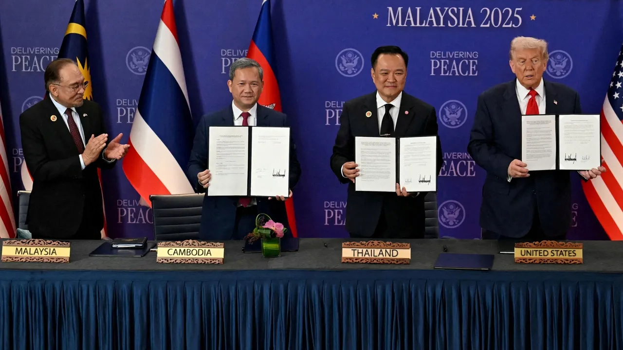 カンボジアとタイの衝突を懸念する米国が、協議の仲介を提案