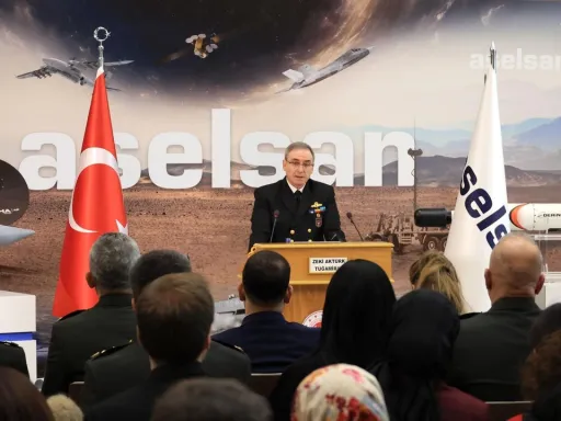 Ministério da Defesa: "A Türkiye está a examinar destroços dos drones caídos "