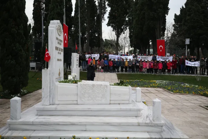 Erdogan pays tribute to Turkish national poet Mehmet Akif Ersoy