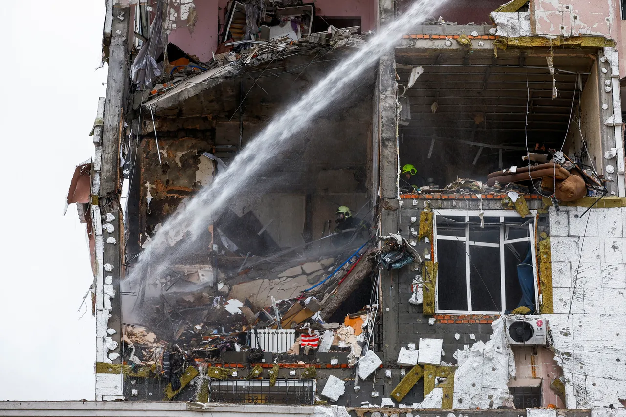 Russia strikes Ukraine ahead of Zelenskyy’s meeting with Trump