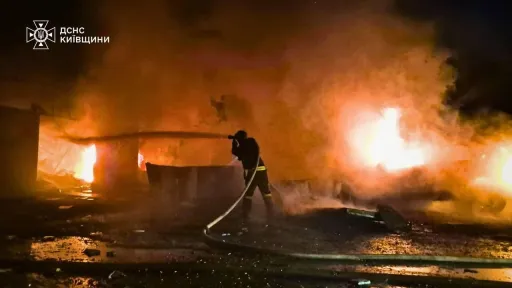 Киев остался без тепла и света