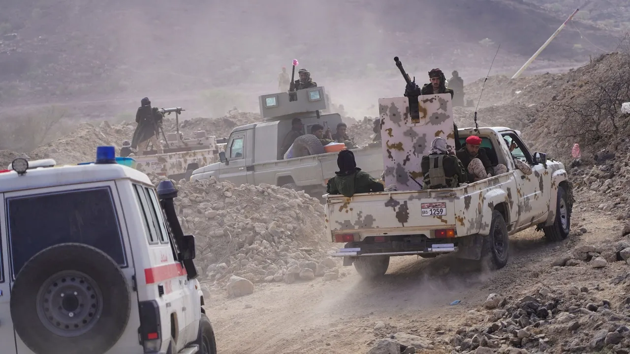 تحالف دعم الشرعية يعلن التحرك عسكرياً في حضرموت ضد "انتهاكات الانتقالي"