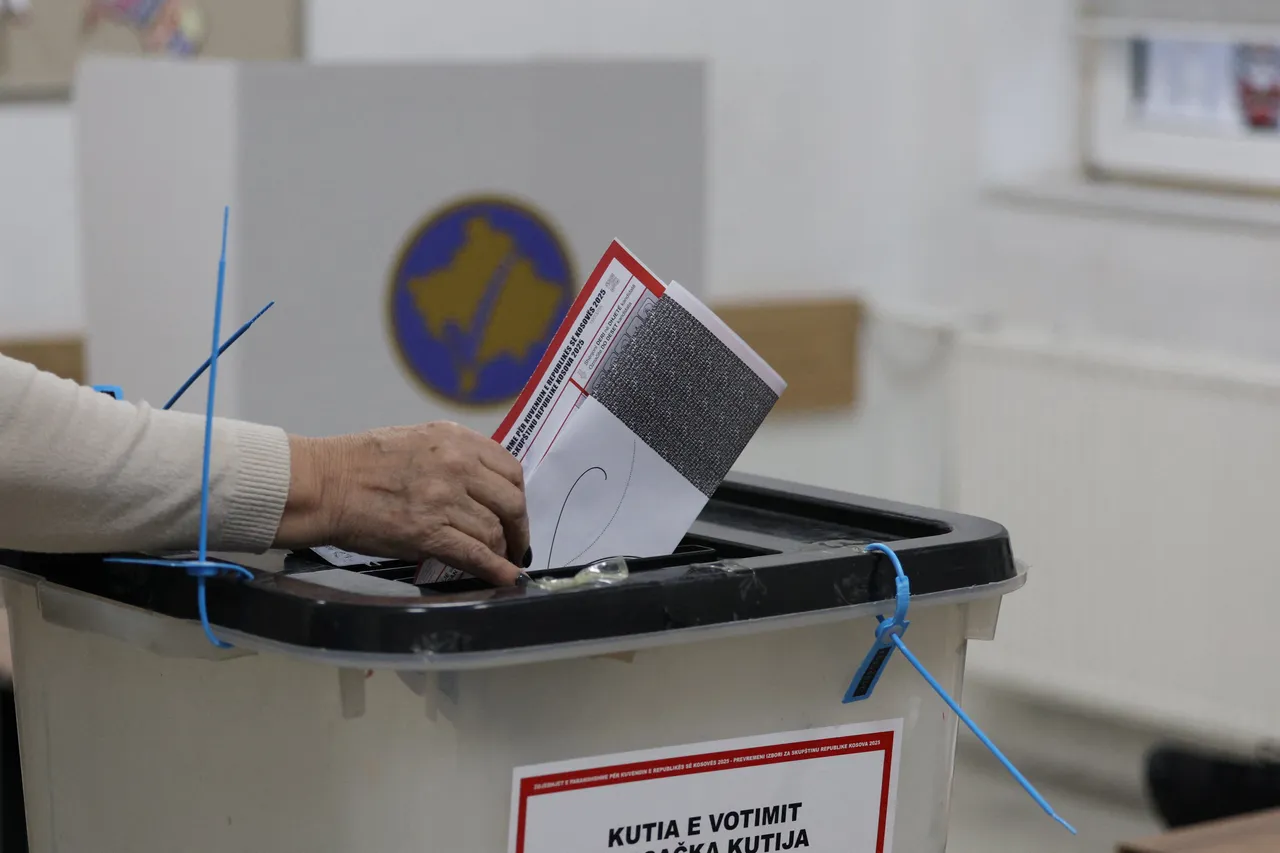 Kosovë, rreth 8 për qind e qytetarëve shfrytëzuan të drejtën e votës deri në orën 11:00