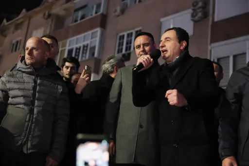 Kurti shpall “fitore historike” në zgjedhjet e parakohshme parlamentare