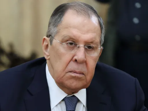 Rússia: Tropas europeias na Ucrânia seriam alvos legítimos