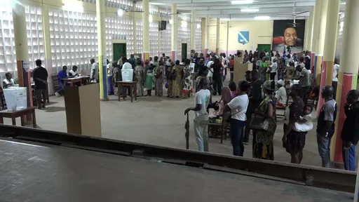 Côte d’Ivoire : vers la majorité absolue pour le parti du président Ouattara