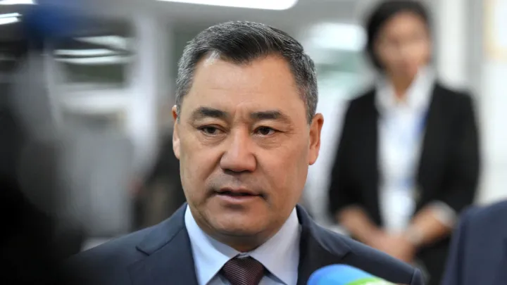 В Кыргызстане теперь штрафуют за фейки с Жапаровым?