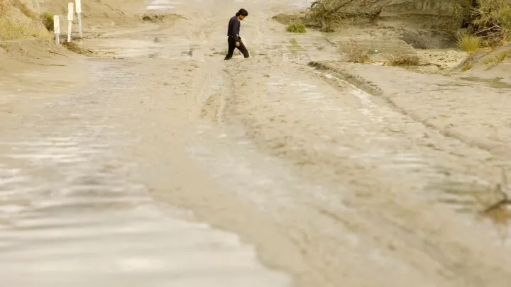 سیلاب در استان کهگیلویه و بویراحمد ایران جان ۳ نفر را گرفت