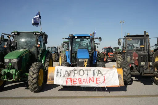 Greek farmers block Greece–Türkiye border crossing as protests escalate