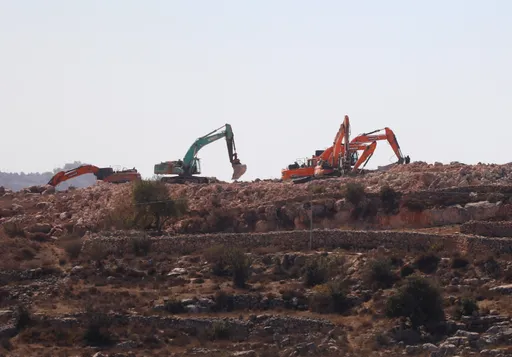 Netanyahu reportedly backs legalising, expanding illegal West Bank settlements