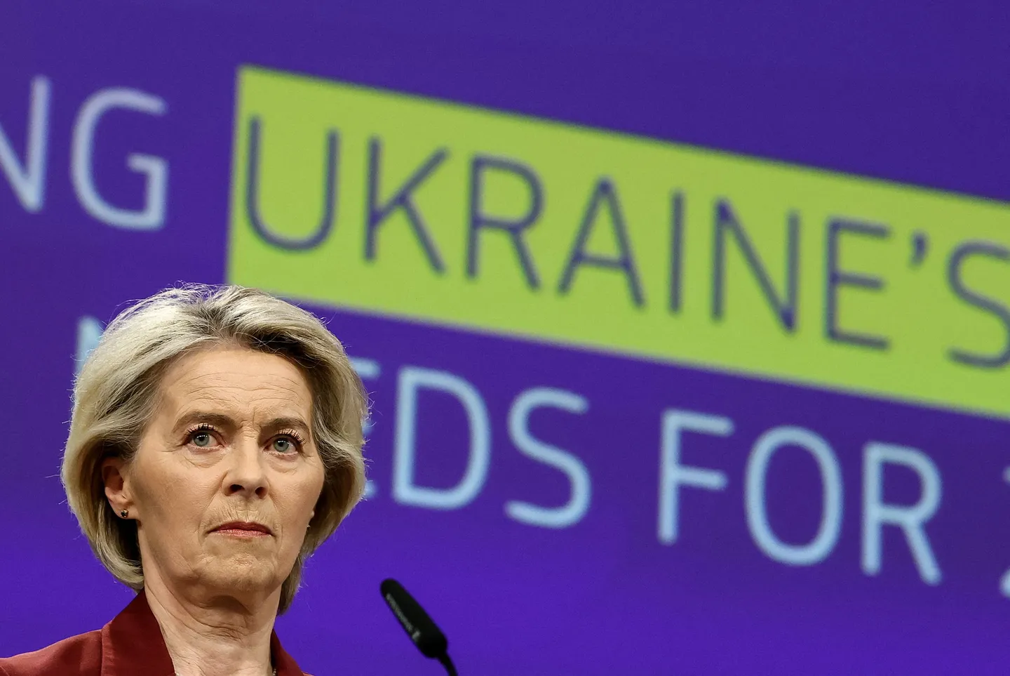 Touwtrekken om Russische miljarden: De Wever wijst Europees plan af, Moskou dreigt met oorlog