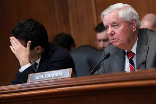 Senator Graham: ustawa o sankcjach daje Trumpowi wpływ na państwa kupujące rosyjską ropę