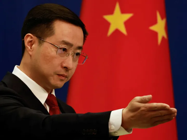 Qıtay AQŞnıñ Venesuêla häm Latin Amerikasına tıqşınuına qarşı diplomatiyägä çaqırdı