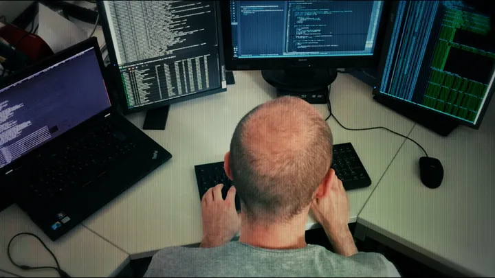 “Kodeks je zakon”: Potjera za hakerima u svijetu kriptovaluta