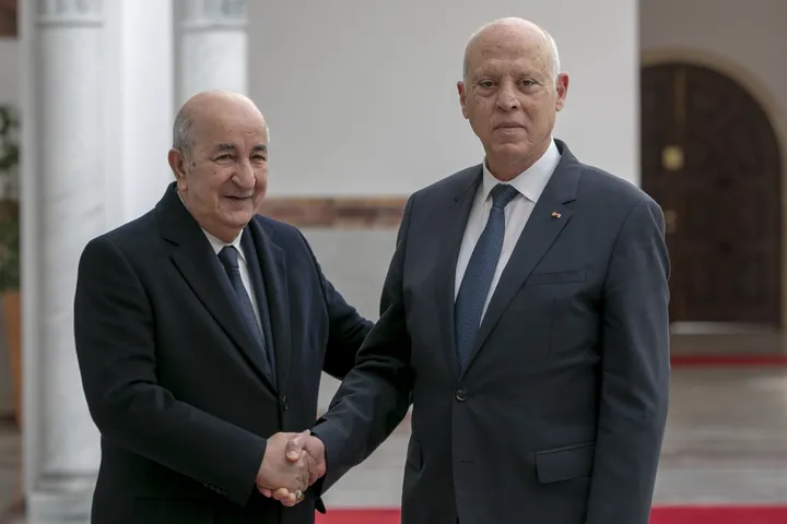 Algérie-Tunisie : Le président Tebboune dénonce "une tentative de diviser les deux pays"