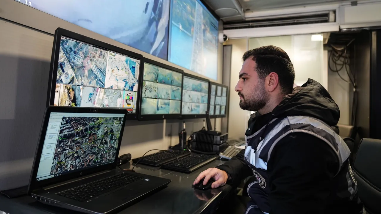 شرطة إسطنبول تستنفر بكامل طاقتها لتأمين احتفالات رأس السنة