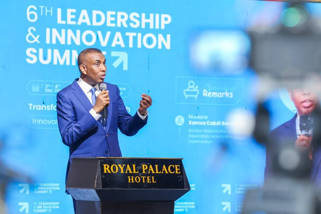 RW Xamse oo daahfuray Shirweynaha 6aad ee Hogaaminta iyo Hal-abuurka Dhalinyarada Soomaaliyeed