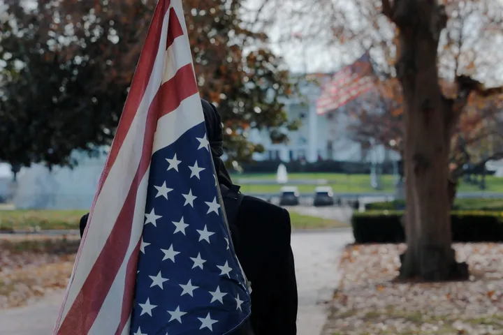 US plans to vet social media of visa waiver travellers as delays cause fury in India