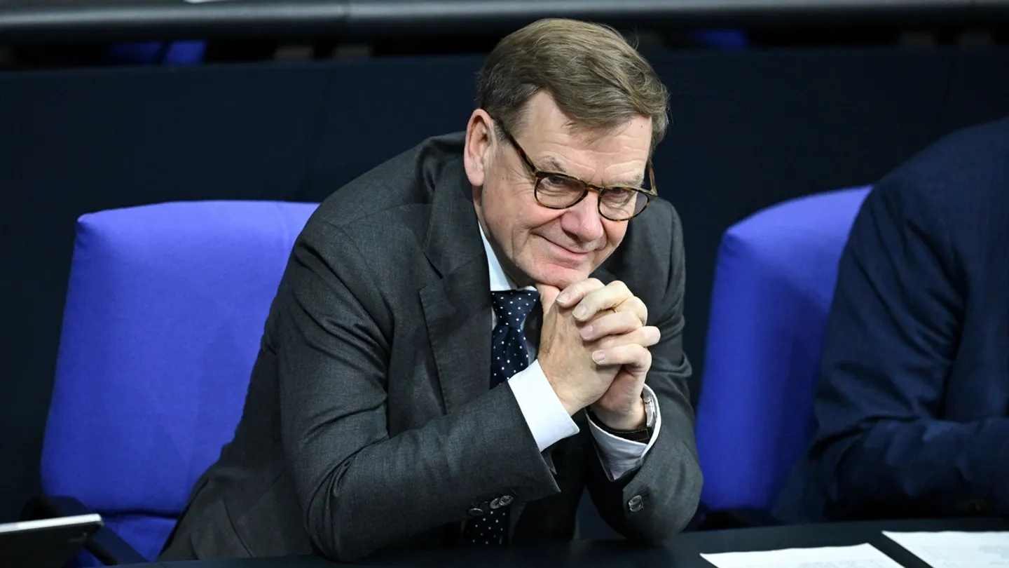 Германия ЕО-ны Ресей активтерін Украина үшін пайдалануға шақырды