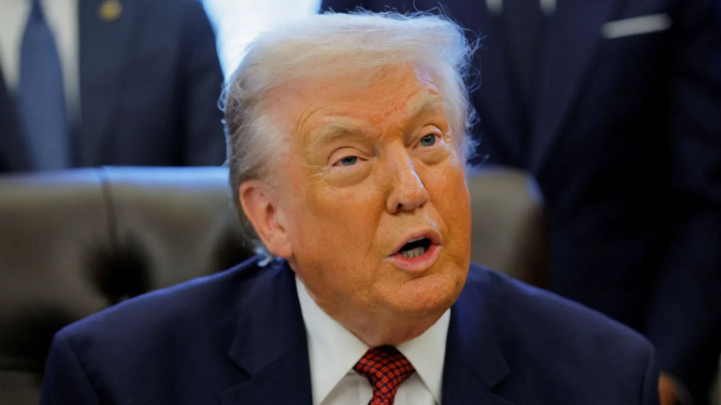 Трамп Путиндин Украинадагы согушту токтоткусу келгенин айтты