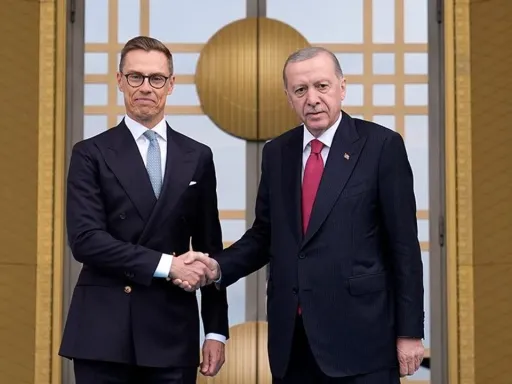 Erdogan da Türkiye e Stubb da Finlândia discutem questões regionais e globais