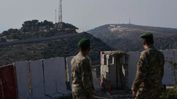 İzrail häm Livan 40 yıldan soñ täwge tapqır ber östäl artında