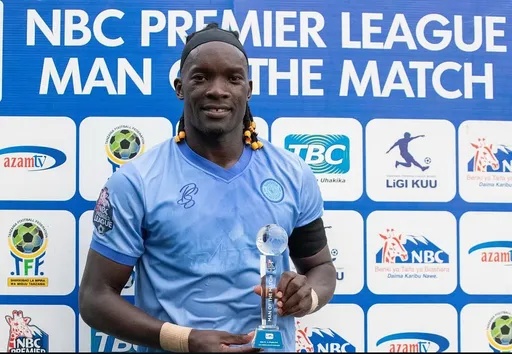 Khalid Aucho: Nahodha wa timu ya Uganda