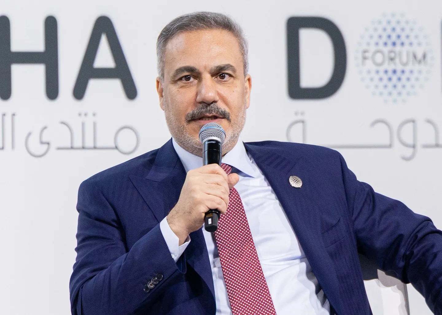 فيدان: نطالب بإخراج العناصر غير السورية من "قسد"