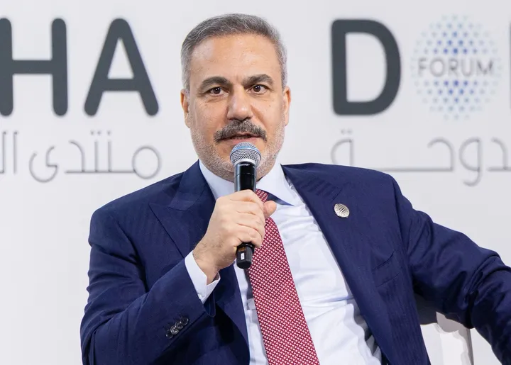 فيدان: نطالب بإخراج العناصر غير السورية من "قسد"