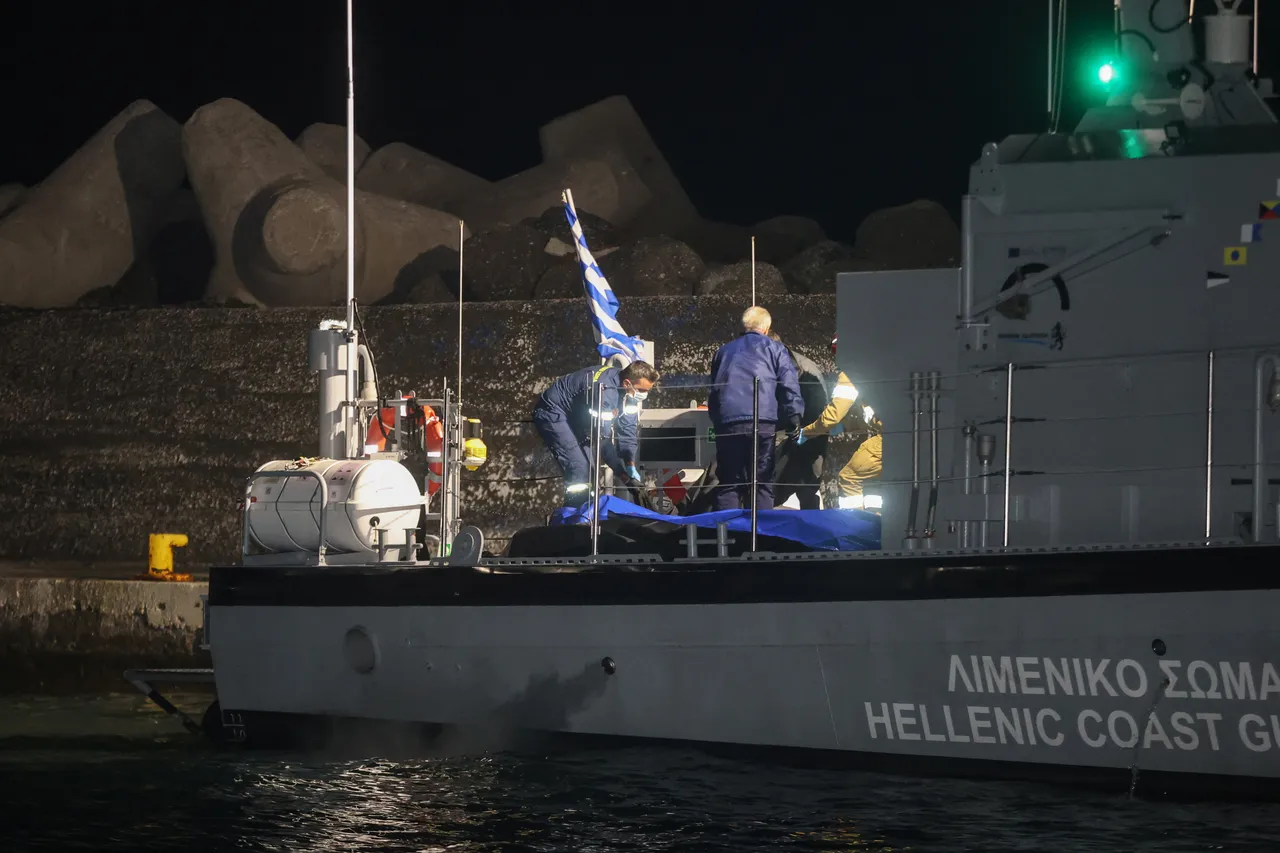 Fundoset anija me emigrantë pranë ishullit grek të Kretës, humbin jetën 14 shtetas egjiptianë