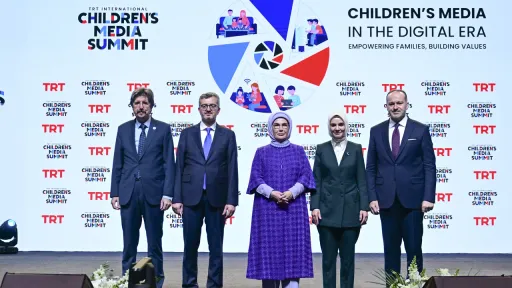 اجلاس رسانه کودک تیآرتی بر ضرورت صیانت از کودکان در محیطهای دیجیتال تأکید کرد