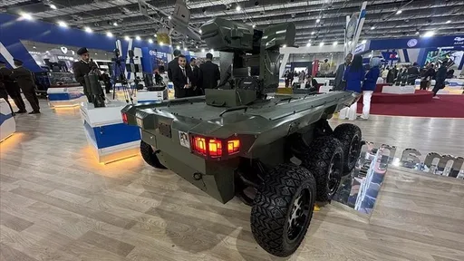 Одбранбената соработка меѓу Туркије и Египет го донесе автономното копнено возило „Акраб“