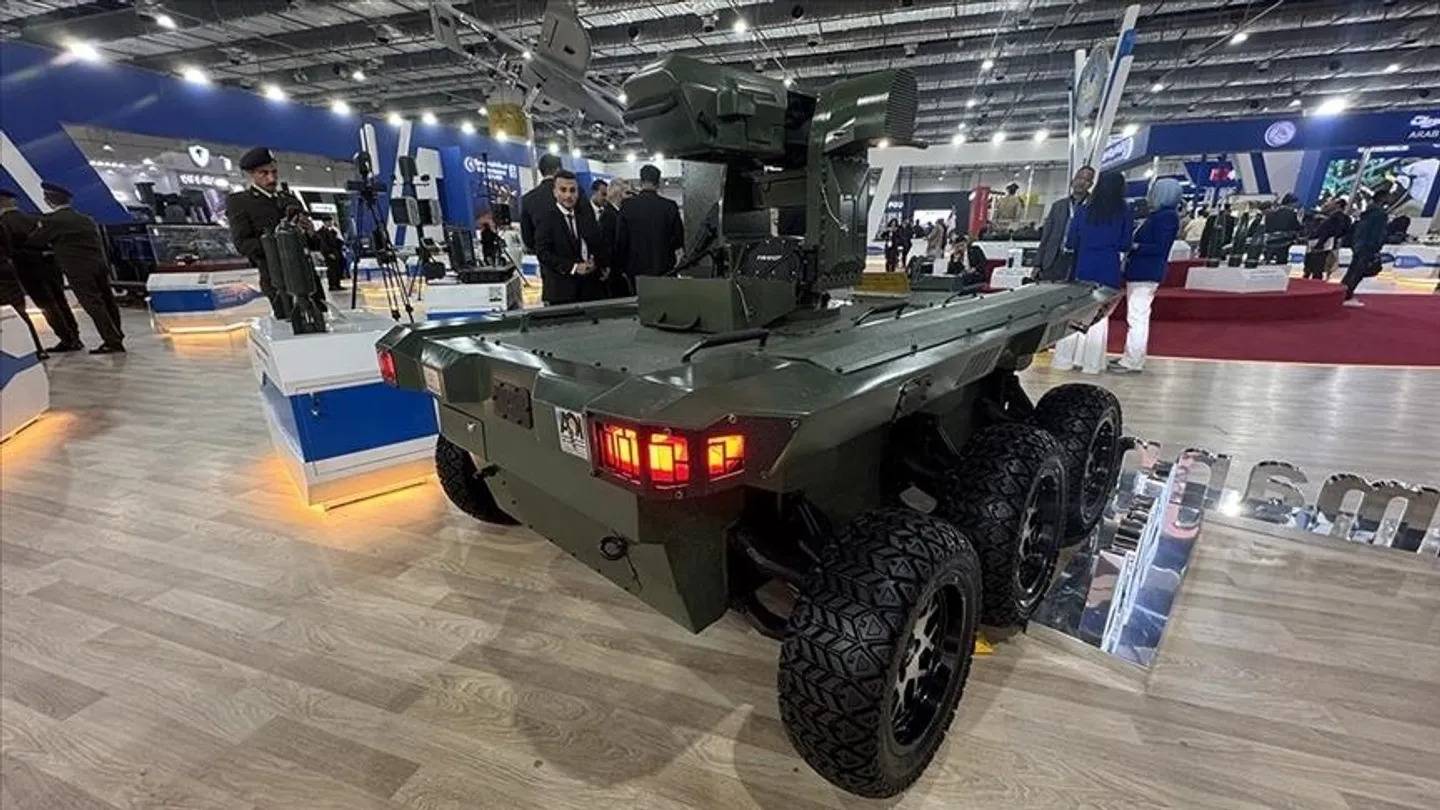 Одбранбената соработка меѓу Туркије и Египет го донесе автономното копнено возило „Акраб“