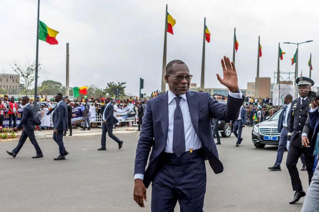 Echec du putsch au Bénin: l’ombre de la France plane