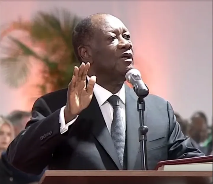 Côte d’Ivoire : Alassane Ouattara investi pour un quatrième mandat