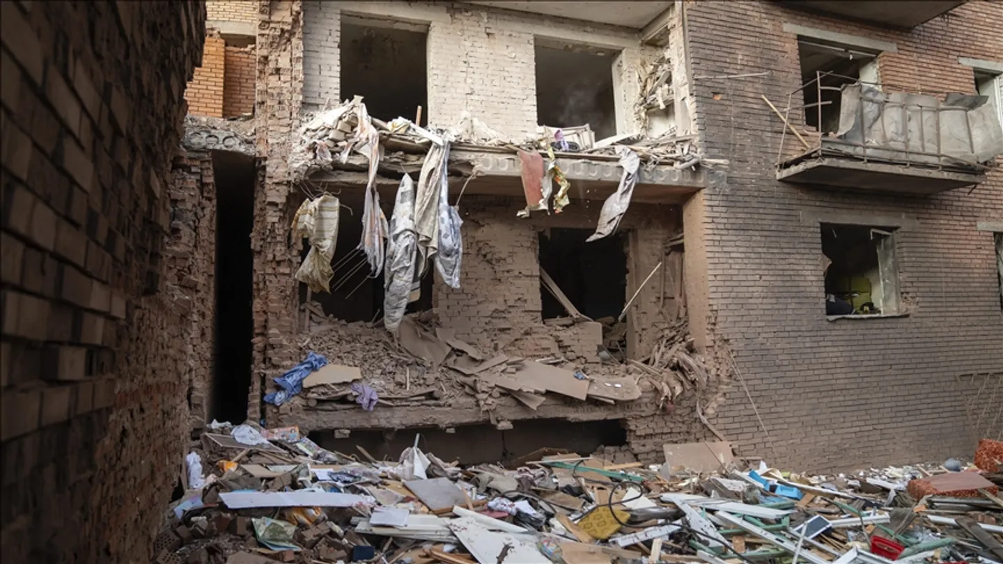 Ukrajina tvrdi da je sedam osoba ranjeno u napadu ruskog drona na sjeveroistoku Sumske oblasti