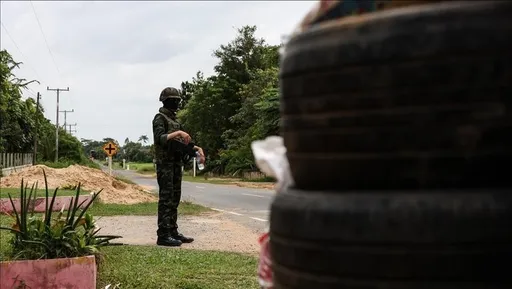 Tajlanda fillon sulme ajrore përgjatë kufirit të diskutueshëm me Kamboxhian