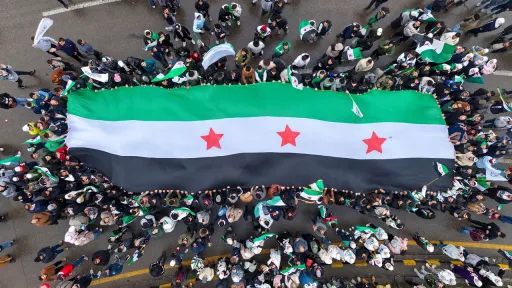 تركيا تهنئ الشعب السوري في الذكرى الأولى ليوم التحرير وتؤكد دعمها استقرار البلاد