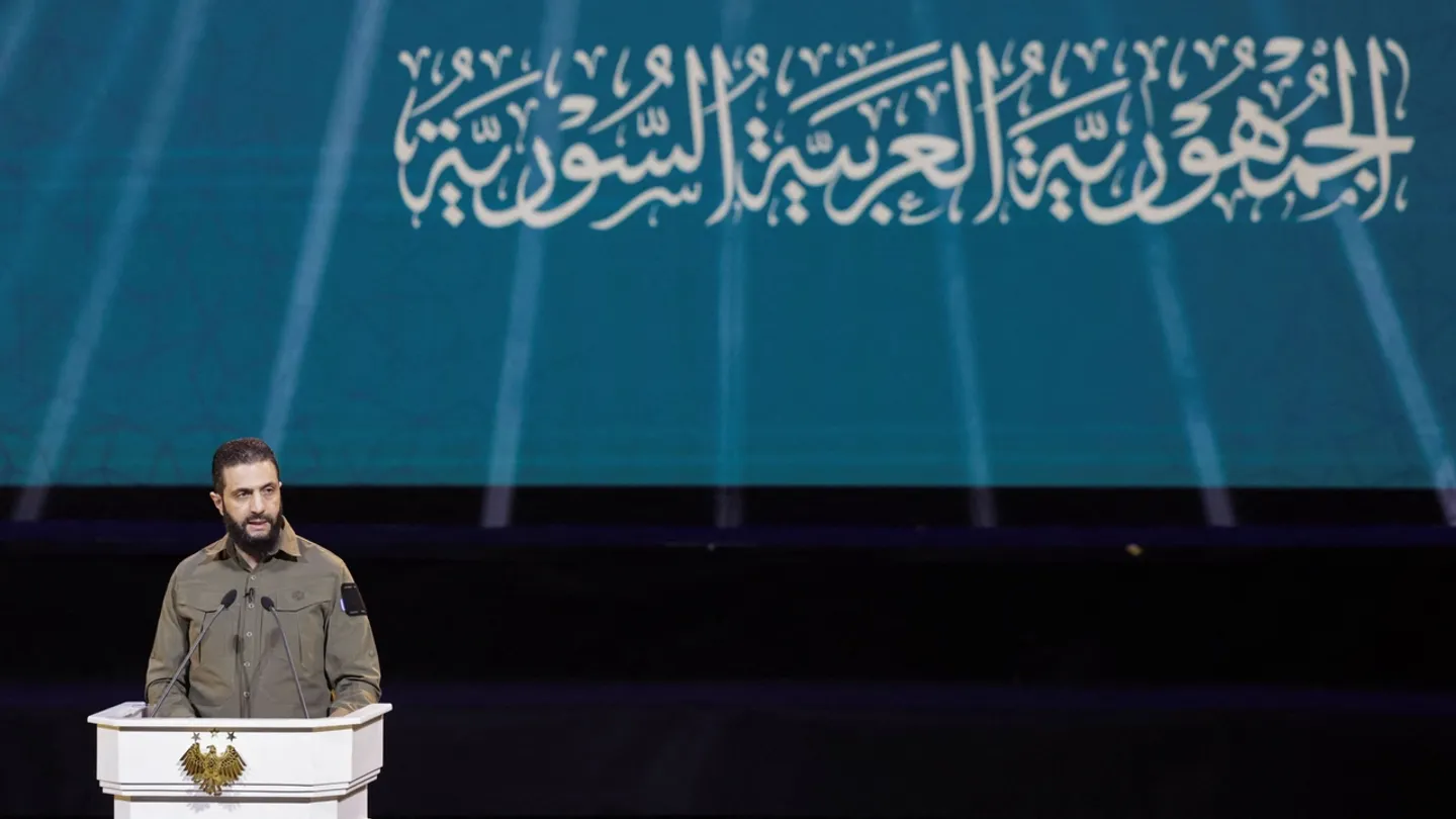 في الذكرى الأولى للتحرير.. الشرع: استعدنا هوية سوريا بعد خمسة عقود من ظلم وفساد النظام البائد