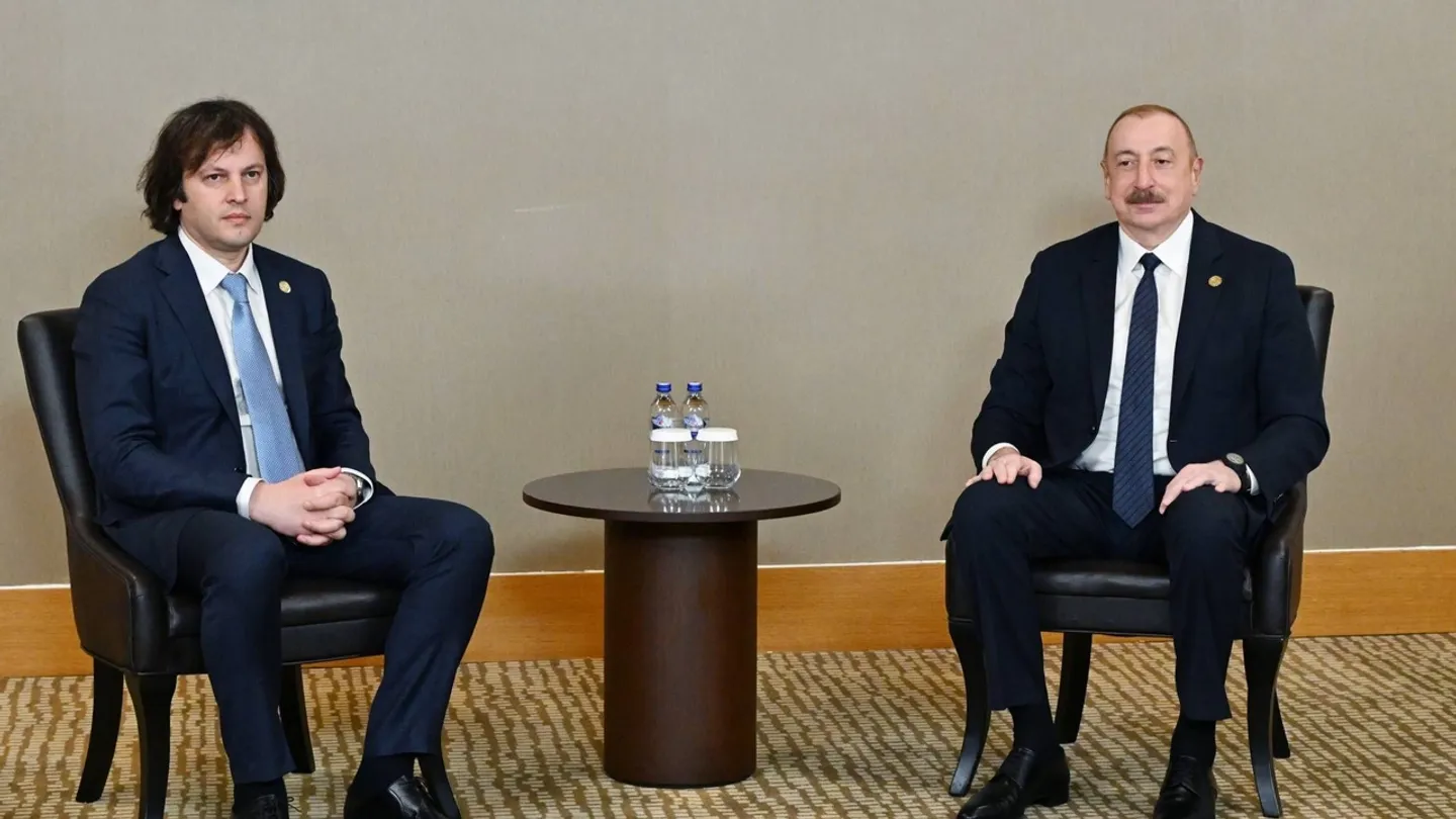 Что за кошка пробежала между Азербайджаном и Грузией?