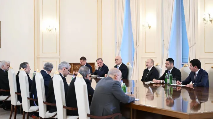 Алиев оценил вклад Пезешкиана в развитие двусторонних связей