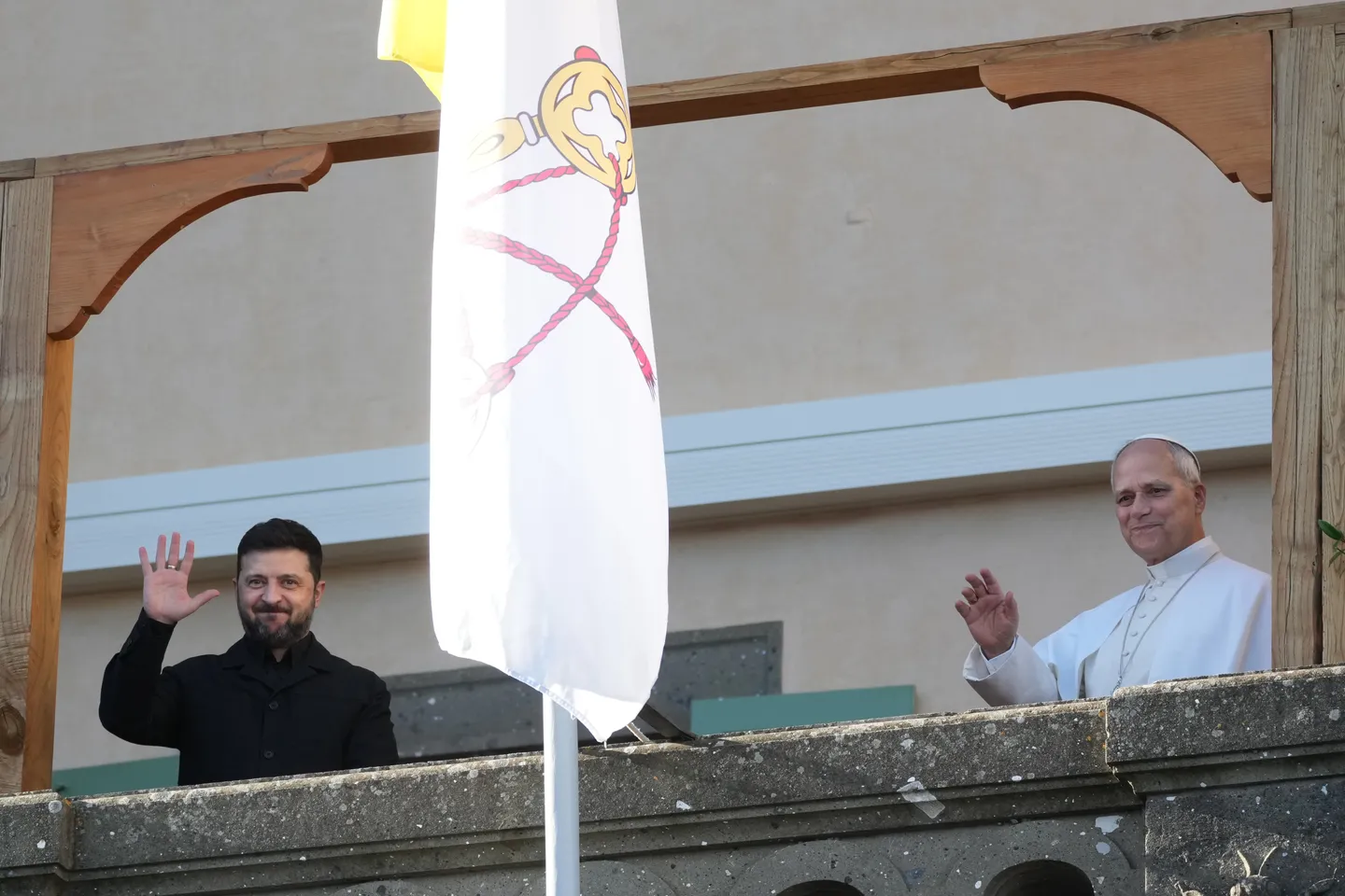 Zelenskyy refuses to cede land to Russia as he rallies European support, meets Pope