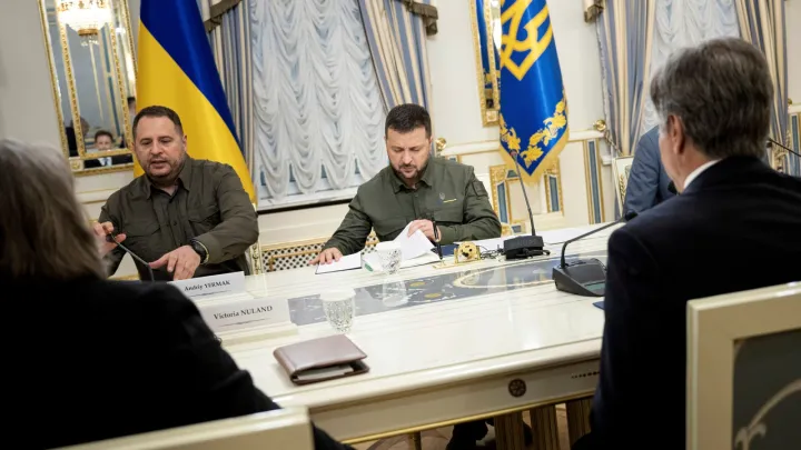 Кто заменит Ермака?