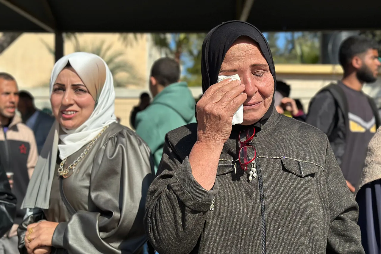 Live blog: Dozens of bodies found in Gaza rubble as prisoners set free