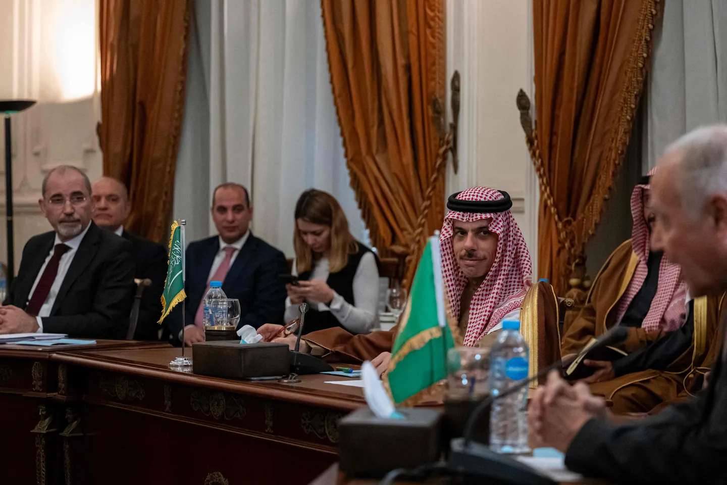 قاتار ئىسرائىلىيە-ھاماس سۆھبىتىگە بۇزغۇنچىلىق قىلماقچى بولغانلىقى ھەققىدىكى ئەيىبلەشلەرنى رەت قىلدى