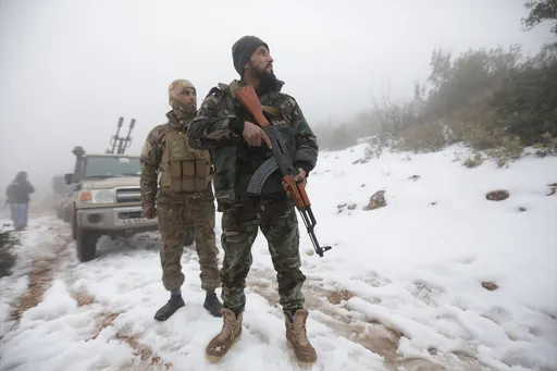 Suriya armiyasi SDF pozitsiyalarni qonuniy harbiy nishon sifatida e'lon qildi