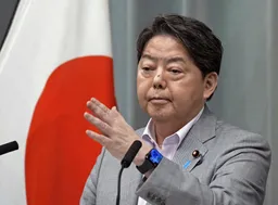 日本、カンボジア・タイの和平進展を後押し